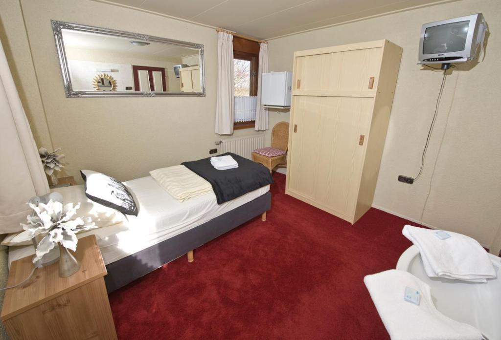 Guesthouse De Zonnestraal De Koog  Room photo